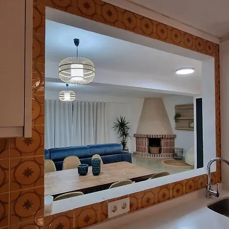 Apartment One Of A Kind, Fully Equipped Seafront Penthouse *